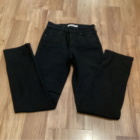 Levi Strauss Black Jeans High Rise Straight Leg Size W 26 L 30 - Picture 2 of 9